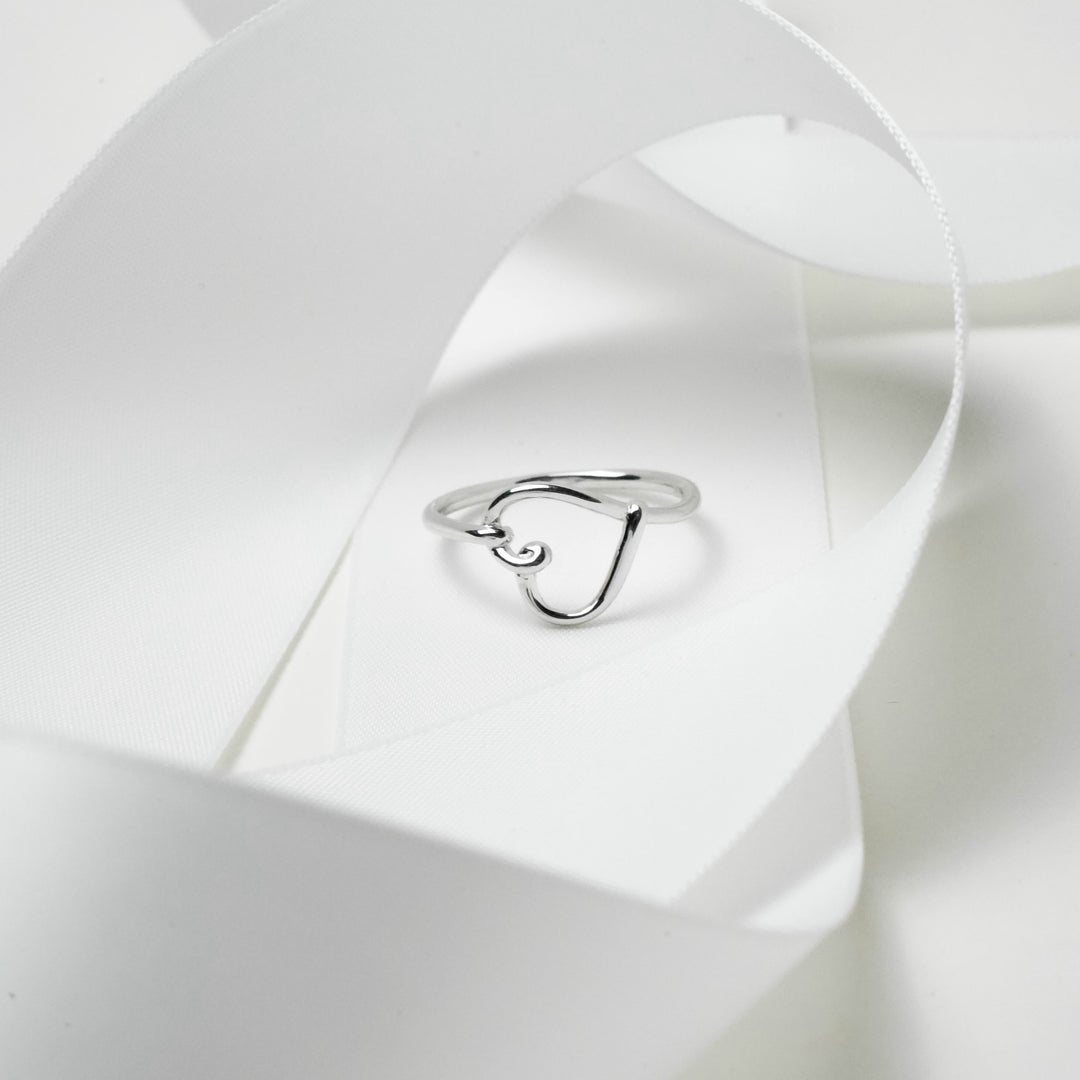 Heart Outline - Sterling Silver Ring