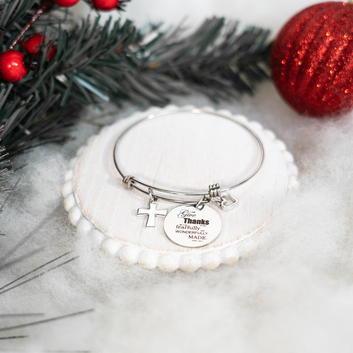 I Will Give Thanks - Wire Charm Bracelet
