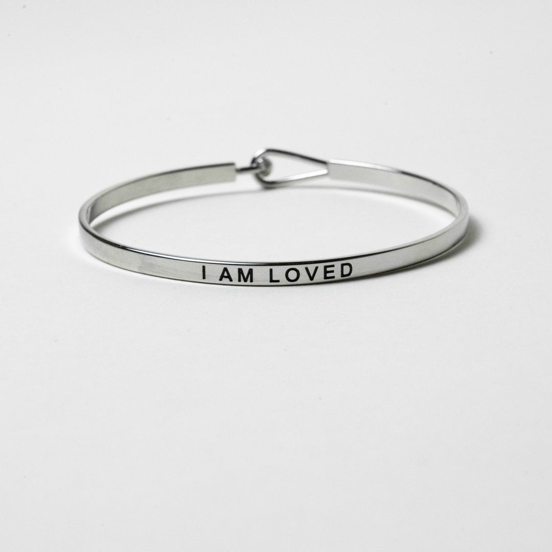 Women's Stainless 'I AM LOVED' Thin Hook Bracelet – Forever Truth